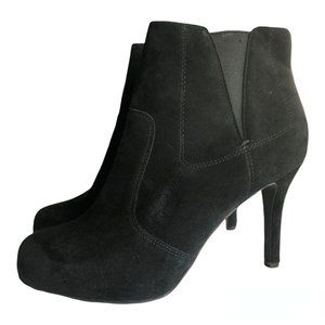 Brand New Rockport Black Suede High Heel Ankle Boots Size 7